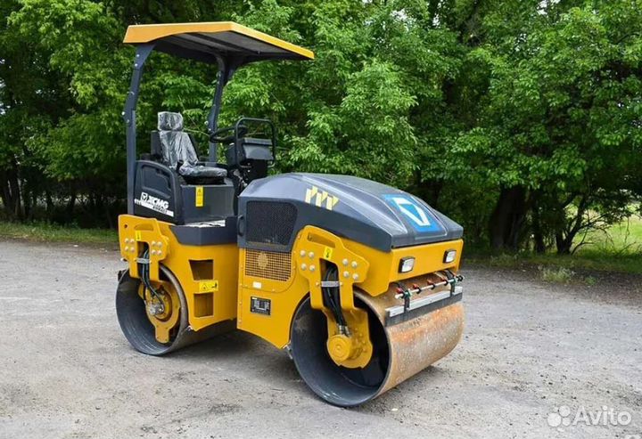 Дорожный каток XCMG XMR303, 2023