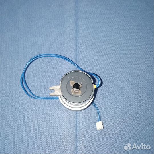 AX200265 Magnetic Clutch 0.35n M Z31 Aficio2015