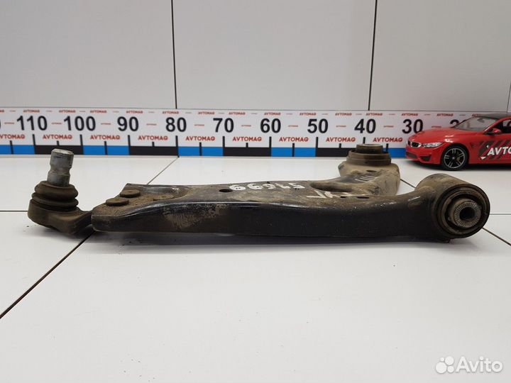 Рычаг подвески передний нижний правый