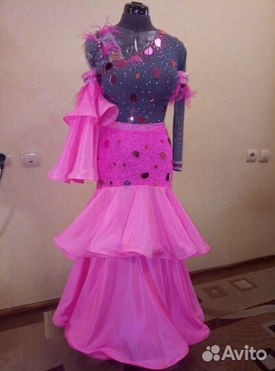 Продам женский комплект 3-ка для бальных танцев