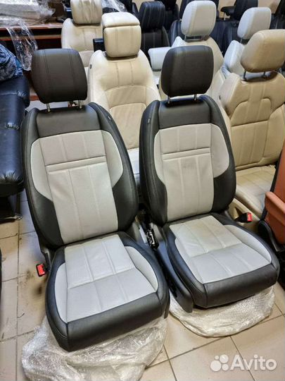 Салон Dynamic Range Rover Evoque L551