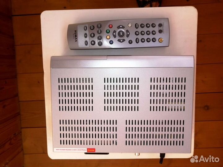 Ресивер (приставка) спутникового тв Humax VA-ACE+