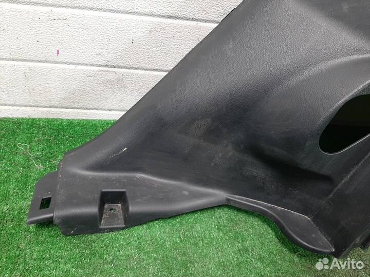 Обшивка багажника правая KIA Sportage 3 (SL) 2012