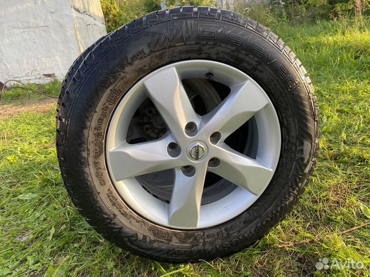 Gislaved NordFrost 100 SUV 215/65 R16 102T