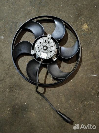 Вентилятор охлаждения Mercedes w210