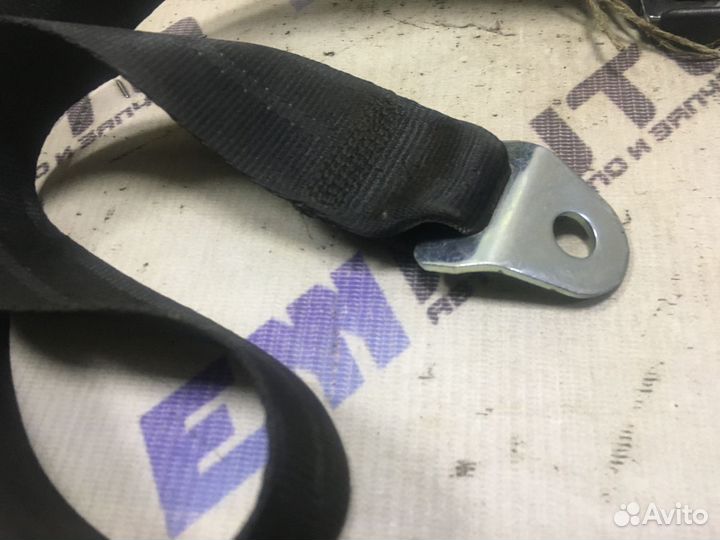 Ремень безопасности задний центральный ваз 2110