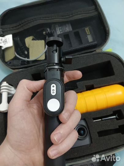 Экшен Камера xiaomi yi lite 3 АКБ