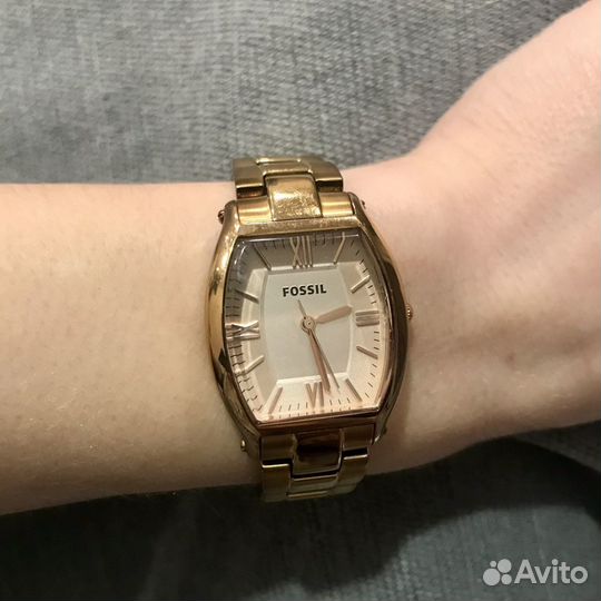 Часы fossil