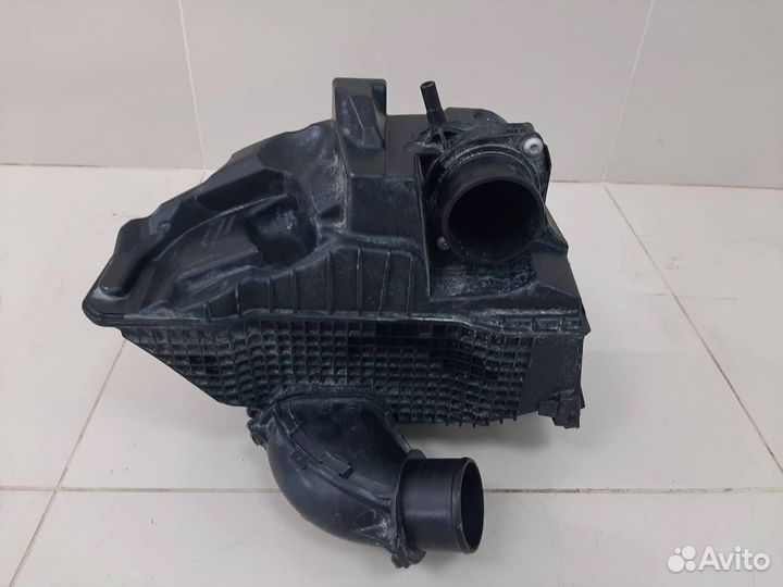 Корпус воздушного фильтра Renault Duster 2012