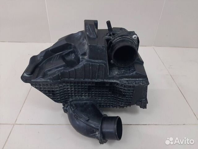 Корпус воздушного фильтра Renault Duster 2012