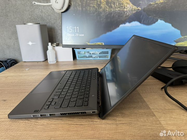 Asus rog zephyrus g14