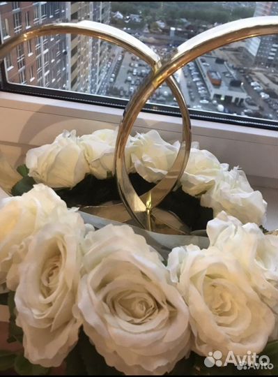 Кольца на свадебный авто