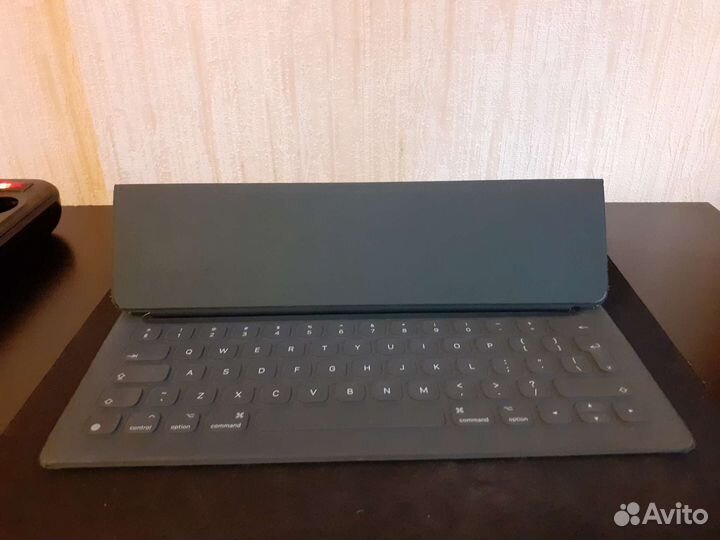 Чехол-клавиатура Apple Smart Keyboard 12.9
