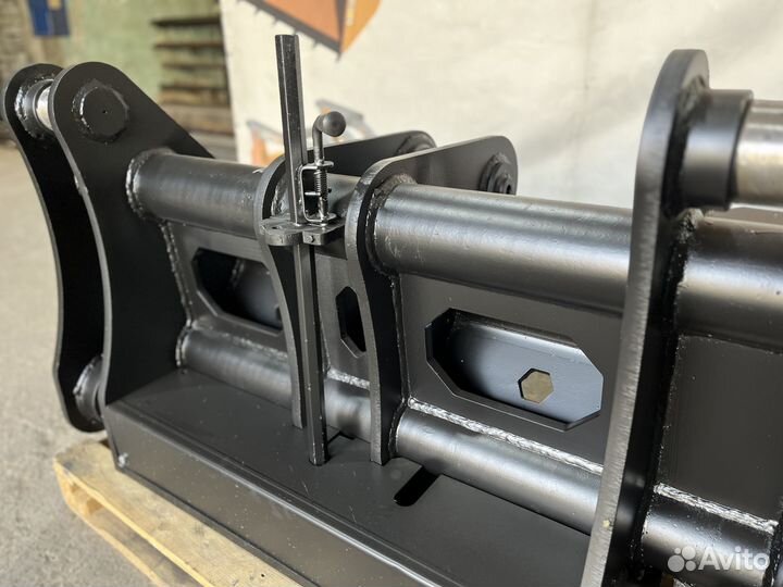 Быстросъемное устройство для погрузчика (3 т)