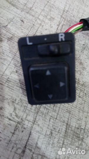 Регулировка зеркал Тойота Авенсис Т220