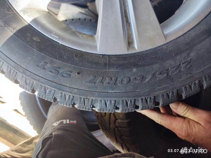 R17 Hankook AH11 225/60, PCD 5x120 DIA 21