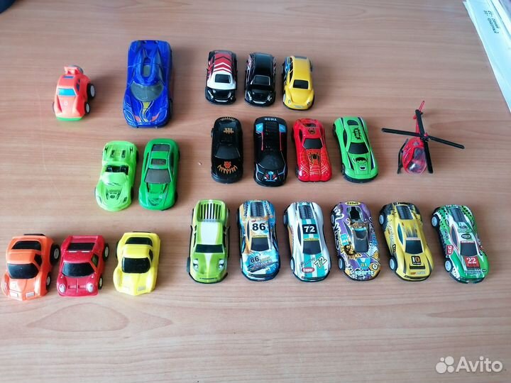 Гараж для машинок