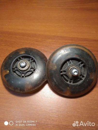 Колесики маленькие. 2 вида