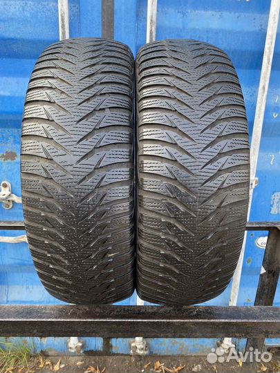 Goodyear UltraGrip 8 205/60 R16