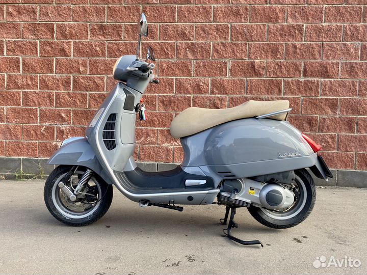 Vespa GTS 250