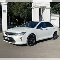 Toyota Camry 3.5 AT, 2015, 176 000 км, с пробегом, цена 2 215 000 руб.