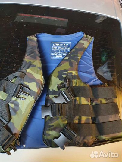 Продам спас жилет