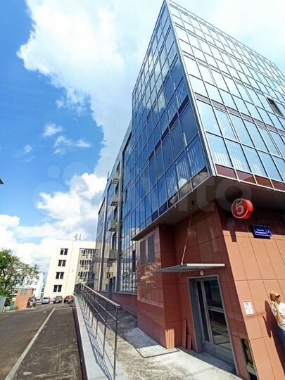 3-к. квартира, 114,4 м², 3/4 эт.