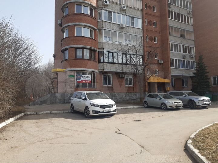 Помещение у леса, 138 м²