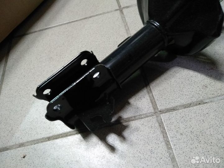 Амортизатор передний правый Lacetti Арт. 96955861