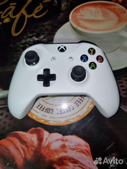 Джостик Xbox One