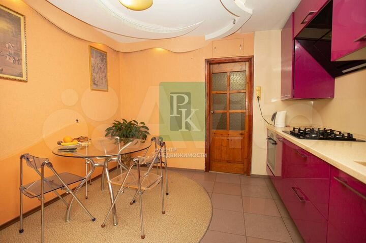 3-к. квартира, 72,3 м², 3/5 эт.