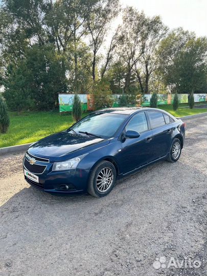 Chevrolet Cruze 1.6 МТ, 2011, 280 000 км