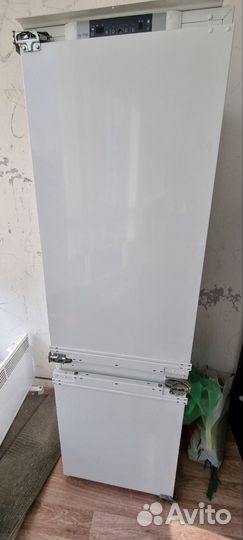 Холодильник на запчасти