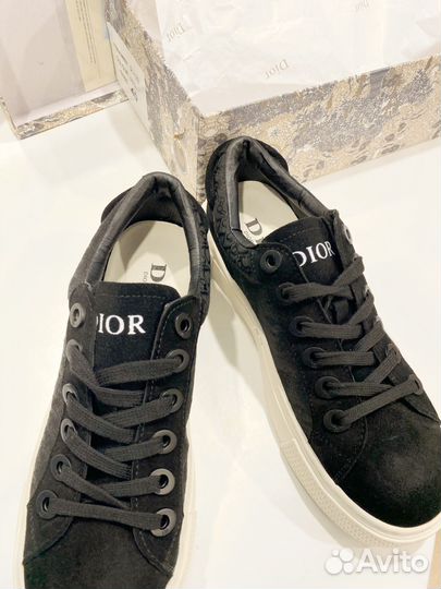 Обувь уни dior