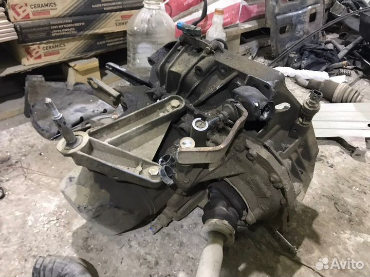 Механическая коробка передач для Рено Логан 06-14г