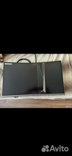 Монитор Samsung Curved U32R590CWM, битые пиксели