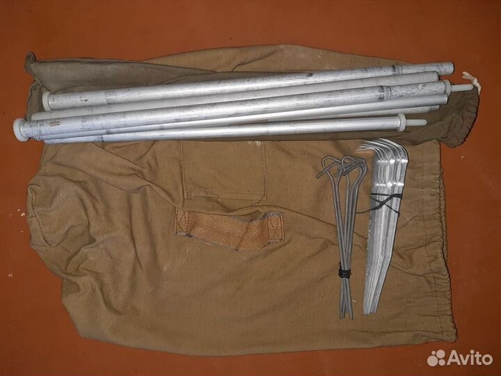 Палатка туристическая брезентовая