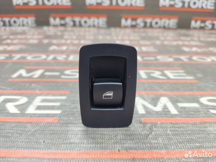 Кнопка стеклоподъемника задняя Bmw 1-Series E87