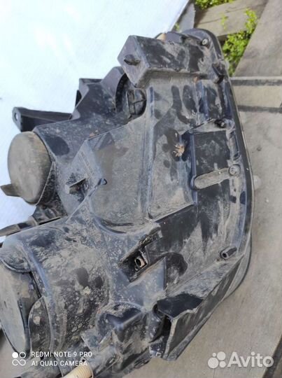 Фара рено Дастер