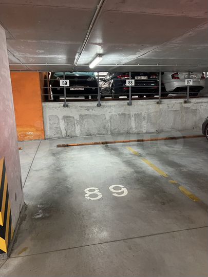 Машиноместо, 15 м²