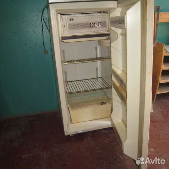 Холодильник бу