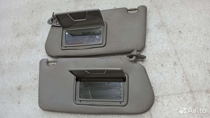 Солнцезащитный козырек Mitsubishi lancer 10 дефект