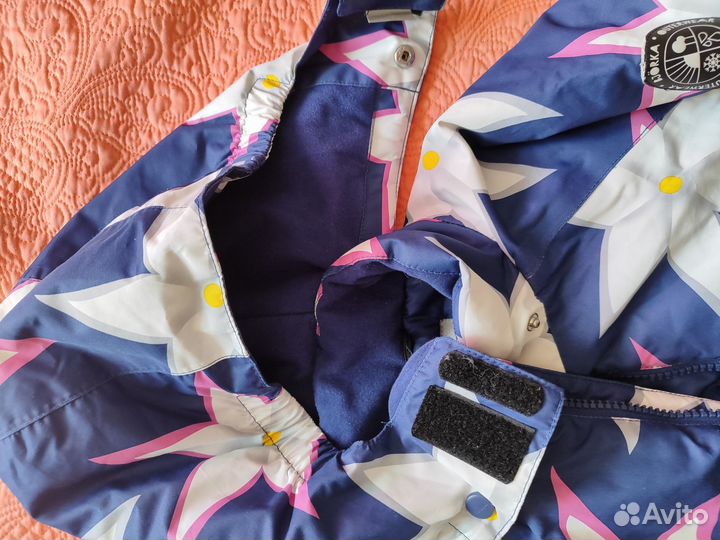 Куртка демисезонная для девочки 128 размер