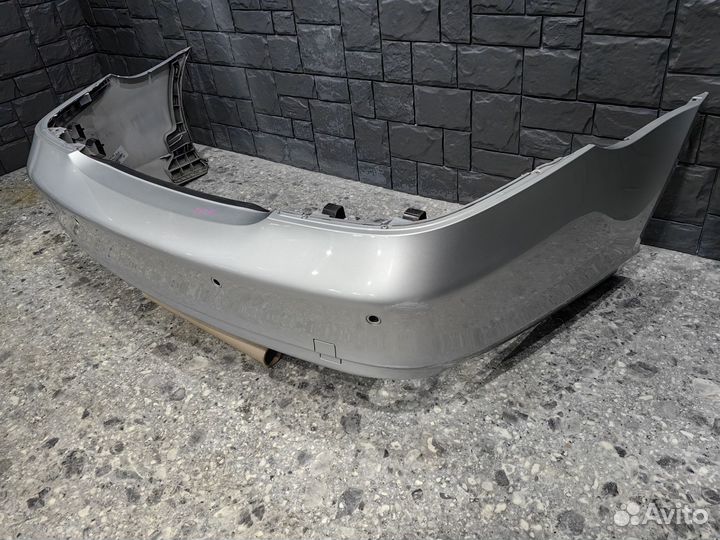 Бампер задний W219