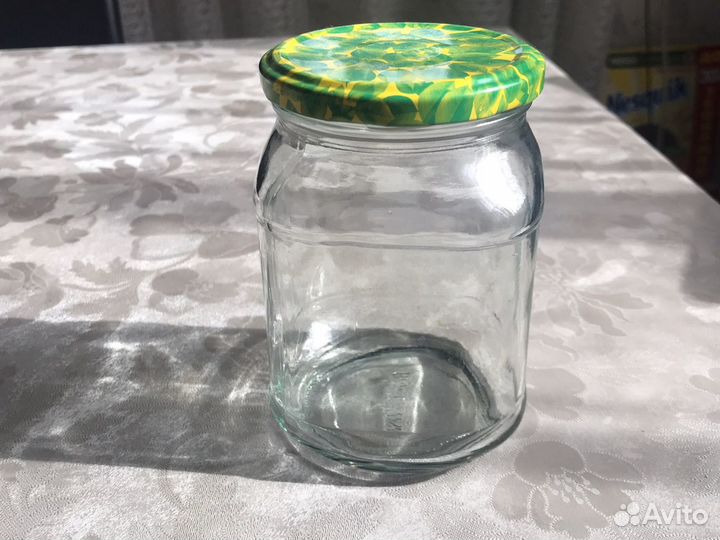 Банки с закручивающейся крышкой