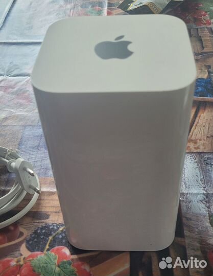 Роутер Apple AirPort Extreme