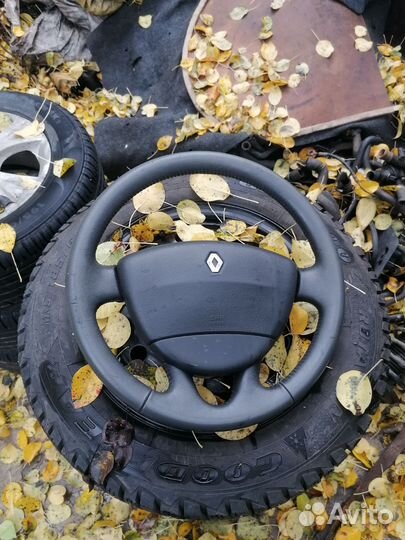 Руль рено лагуна 2