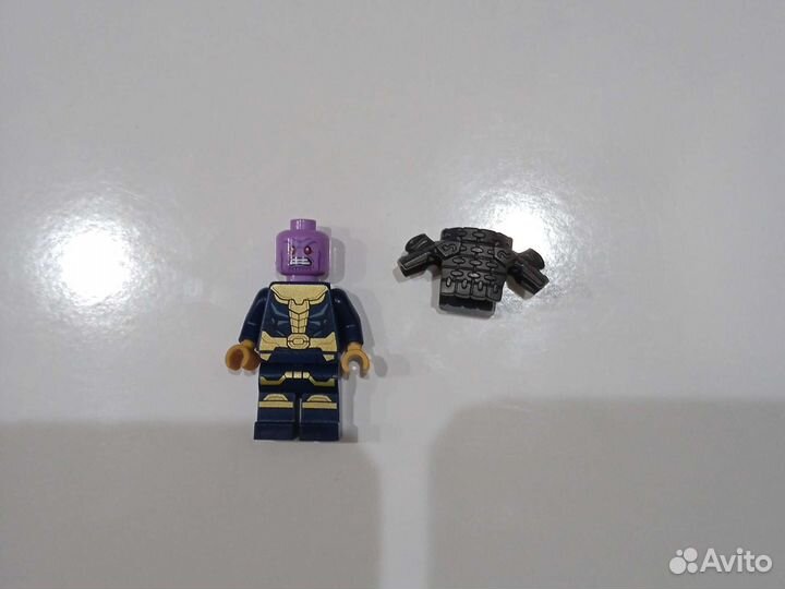 Лего мини фигурка