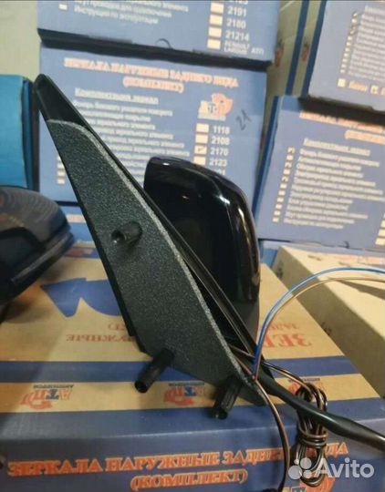 Зеркала Шевроле Нива в стиле AMG