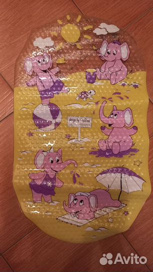 Коврик для ванны детский